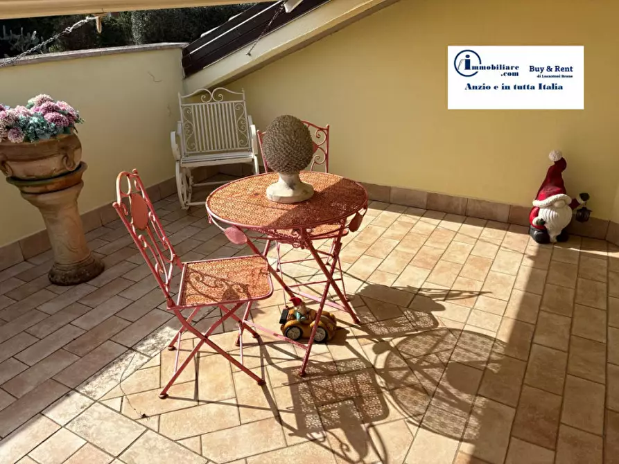 Immagine 44 di Villa in vendita  in Via degli Zucchetti n.11 a Nettuno