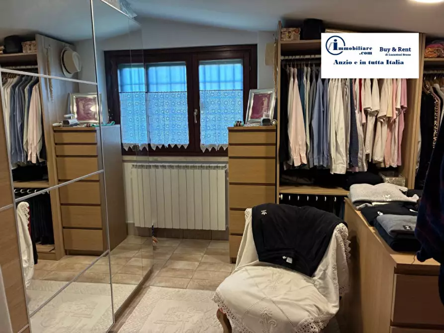 Immagine 48 di Villa in vendita  in Via degli Zucchetti n.11 a Nettuno