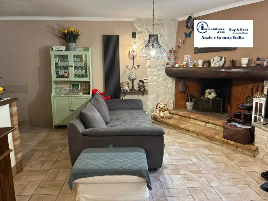 Immagine 58 di Villa in vendita  in Via degli Zucchetti n.11 a Nettuno
