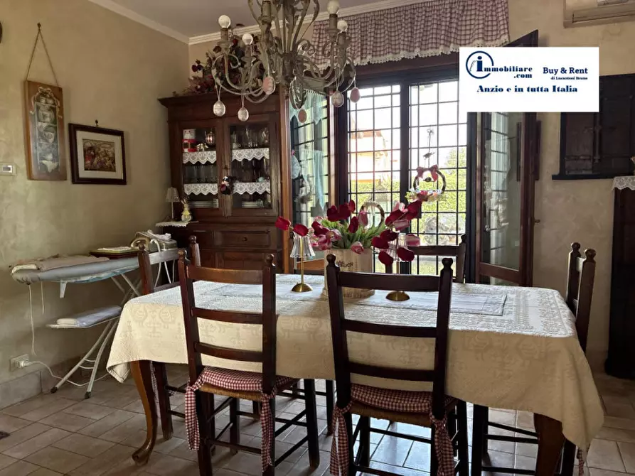 Immagine 77 di Villa in vendita  in Via degli Zucchetti n.11 a Nettuno