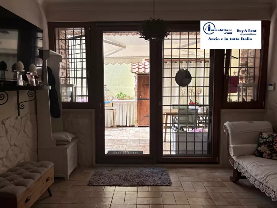 Immagine 93 di Villa in vendita  in Via degli Zucchetti n.11 a Nettuno