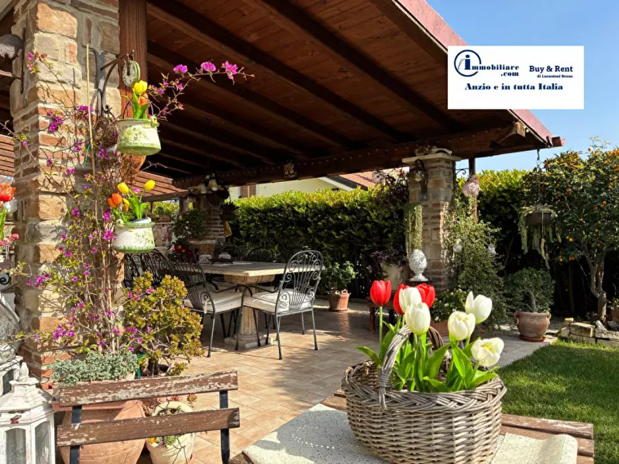 Immagine 101 di Villa in vendita  in Via degli Zucchetti n.11 a Nettuno