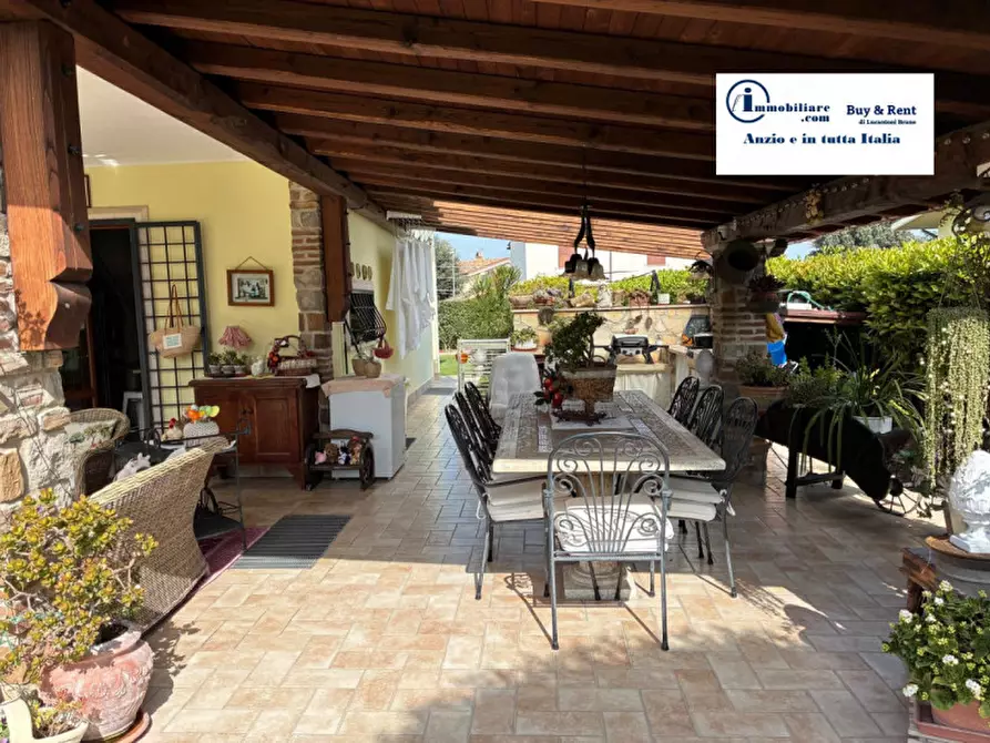 Immagine 102 di Villa in vendita  in Via degli Zucchetti n.11 a Nettuno