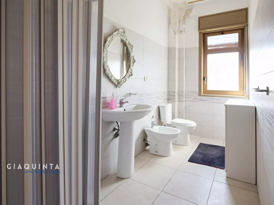 Immagine 5 di Appartamento in vendita  in via Torino n.03 a Palagonia