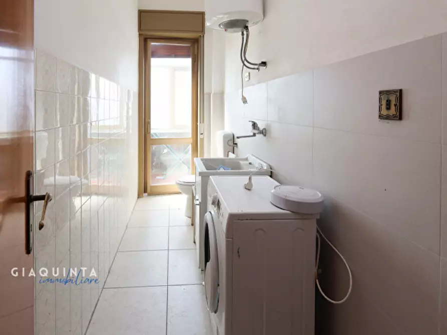 Immagine 6 di Appartamento in vendita  in via Torino n.03 a Palagonia