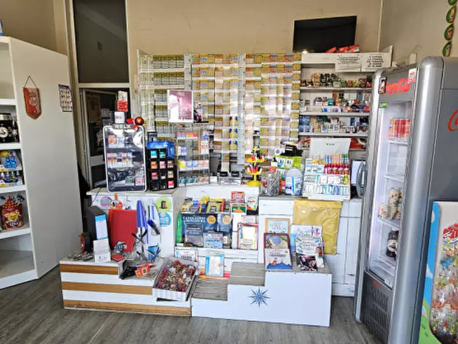 Immagine 2 di Attività commerciale in vendita  in Via Emilia 570b a San Lazzaro Di Savena