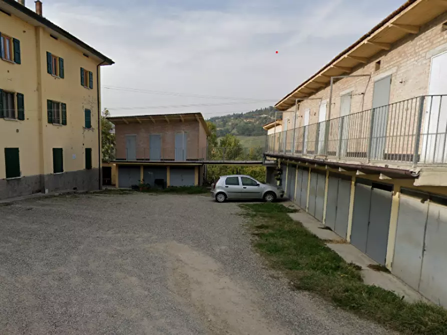 Immagine 6 di Garage in vendita  in Via Gesso a Zola Predosa