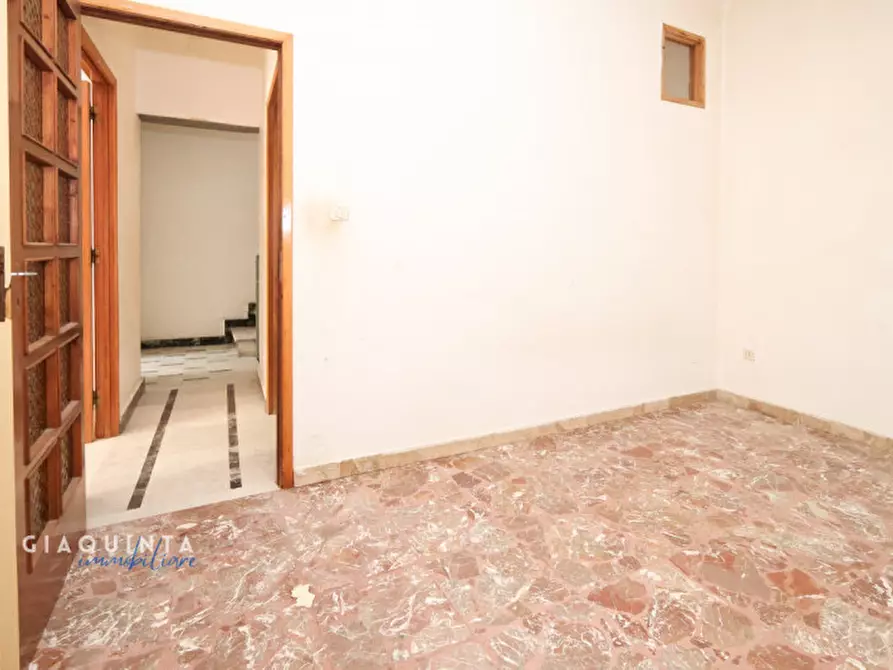 Immagine 5 di Casa indipendente in vendita  in Via Bergamo N.04 a Palagonia
