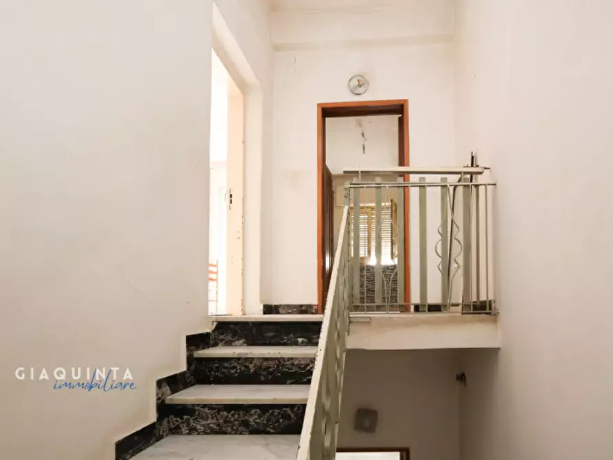 Immagine 15 di Casa indipendente in vendita  in Via Bergamo N.04 a Palagonia