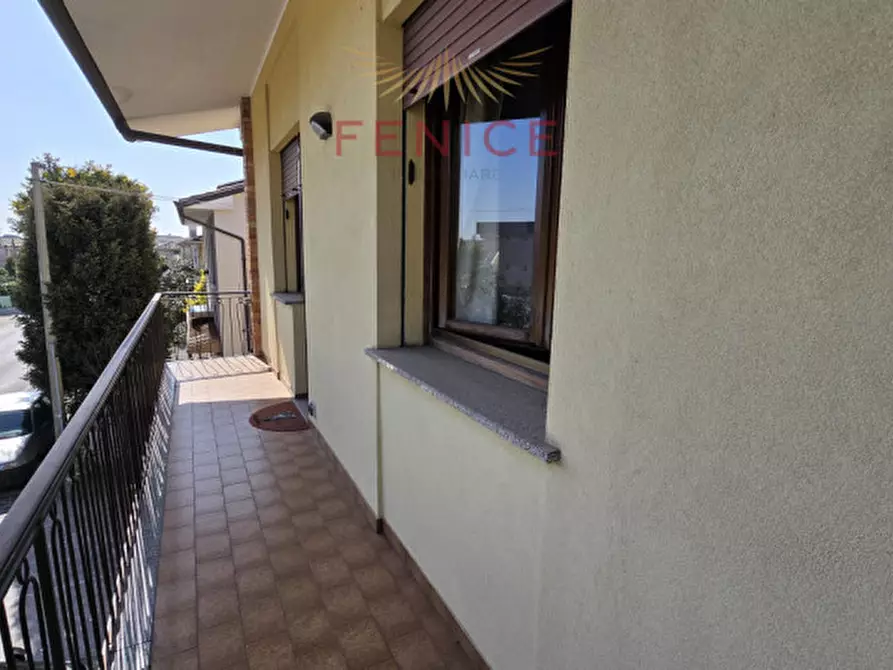 Immagine 7 di Appartamento in vendita  in Via Piave a Caerano Di San Marco
