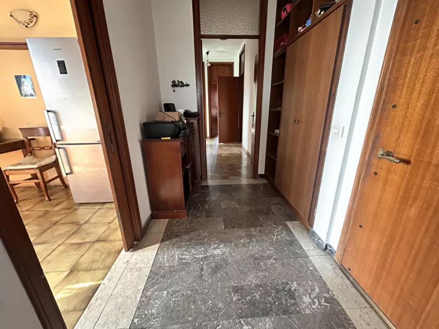 Immagine 3 di Appartamento in vendita  in Viale Grappa, 43 a Vicenza
