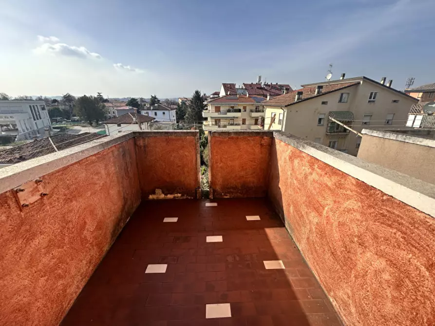 Immagine 15 di Appartamento in vendita  in Viale Grappa, 43 a Vicenza