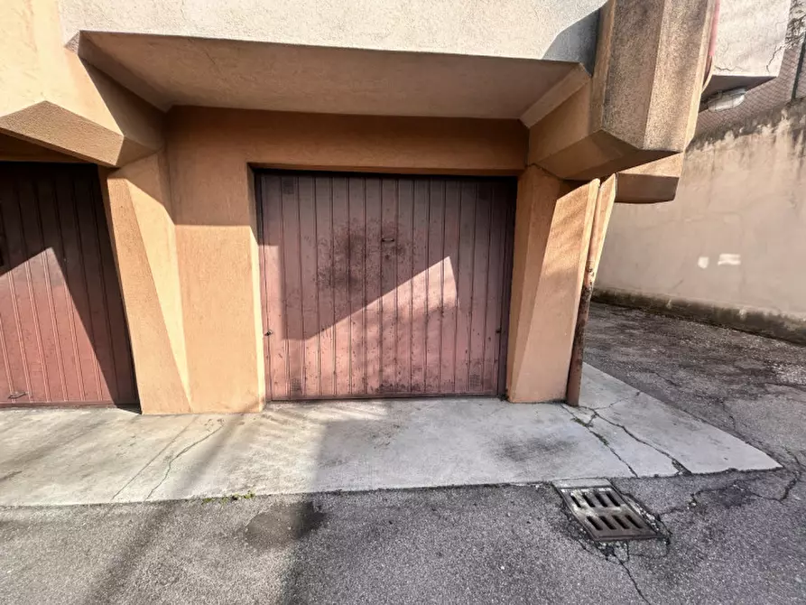 Immagine 23 di Appartamento in vendita  in Viale Grappa, 43 a Vicenza