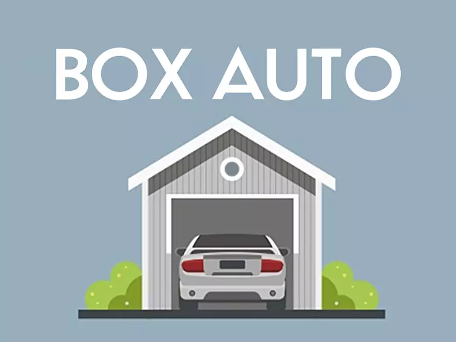 Immagine 1 di Garage in vendita  in Via Enrico Figari 69 a Camogli