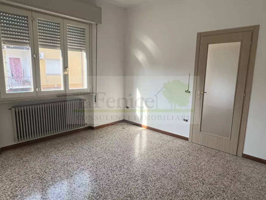 Immagine 5 di Villa in vendita  in Via Mantova,37 a Castel Goffredo