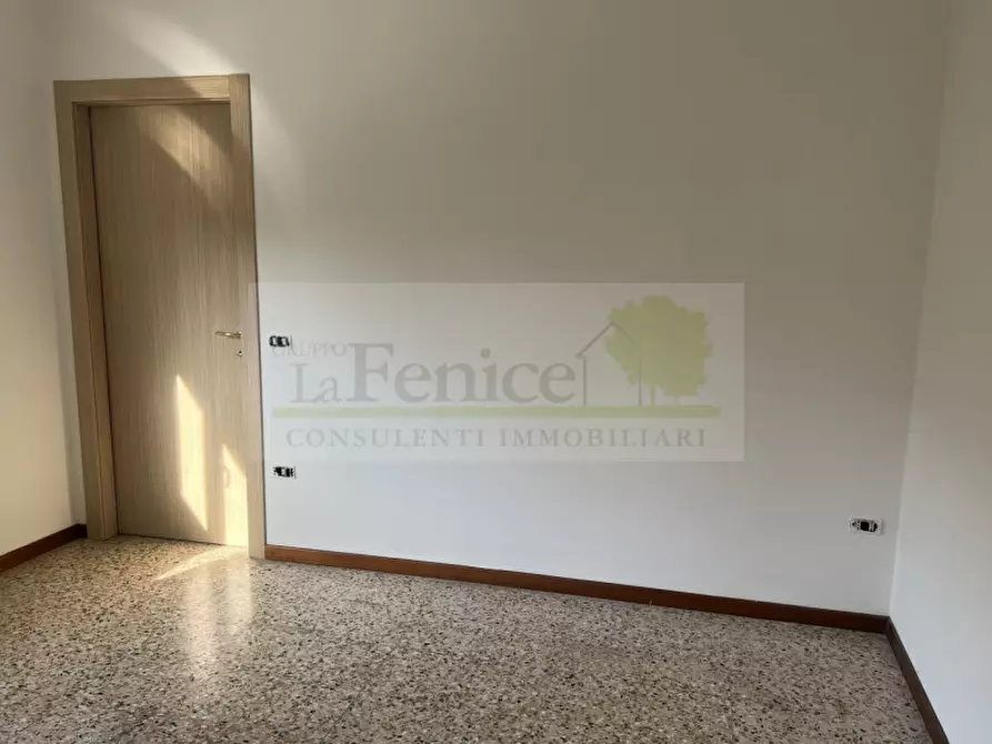 Immagine 7 di Villa in vendita  in Via Mantova,37 a Castel Goffredo