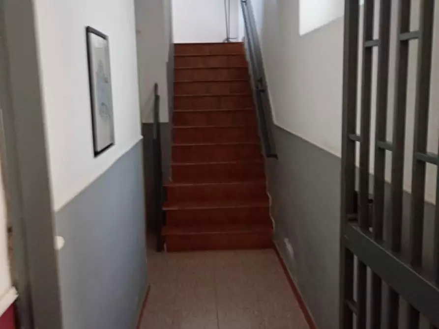 Immagine 6 di Appartamento in affitto  in via foria 37 a Napoli