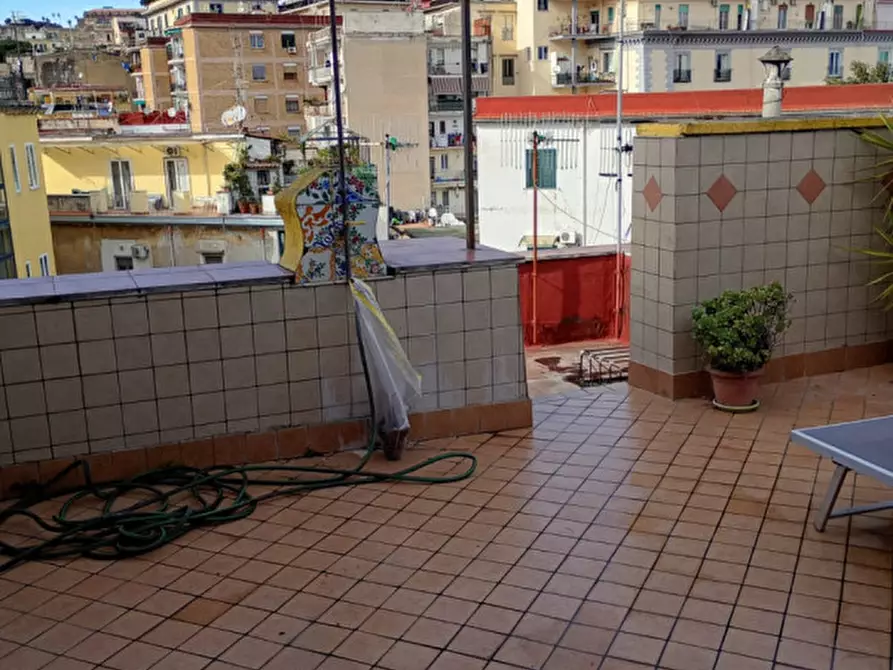 Immagine 8 di Appartamento in affitto  in via foria 37 a Napoli