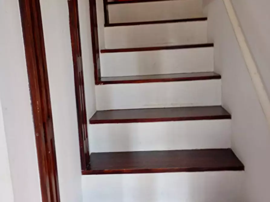 Immagine 14 di Appartamento in affitto  in via foria 37 a Napoli