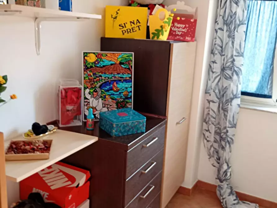 Immagine 17 di Appartamento in affitto  in via foria 37 a Napoli