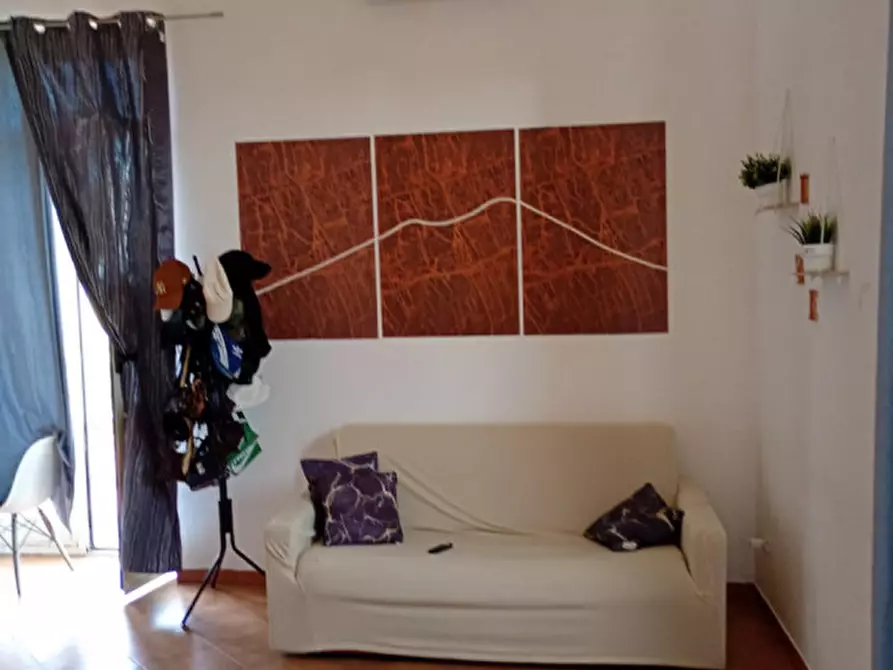 Immagine 22 di Appartamento in affitto  in via foria 37 a Napoli