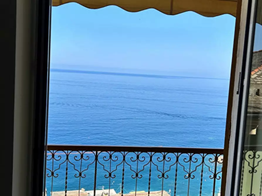 Immagine 4 di Appartamento in vendita  in Corso Giuseppe Mazzini a Camogli