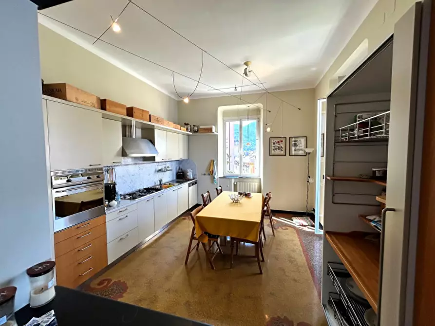 Immagine 5 di Appartamento in vendita  in Corso Giuseppe Mazzini a Camogli