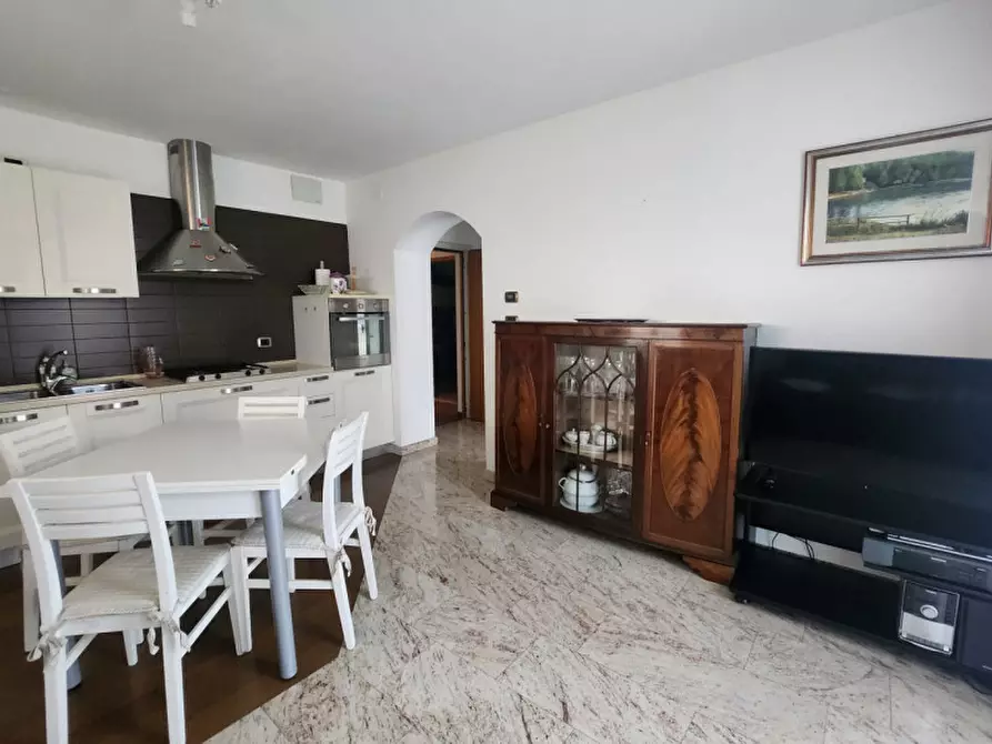 Immagine 1 di Appartamento in affitto  a Pomarolo