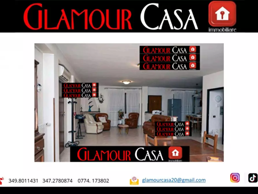 Immagine 6 di Villa in vendita  in via della stella polare a Guidonia Montecelio