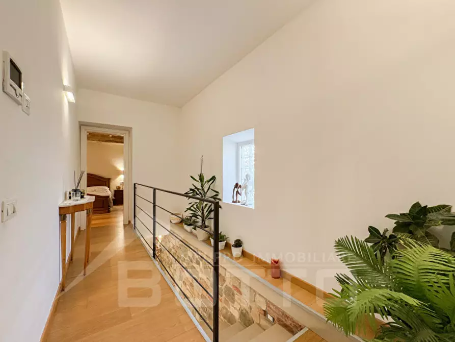Immagine 19 di Casa indipendente in vendita  in via lanca n 14 oleggio a Oleggio