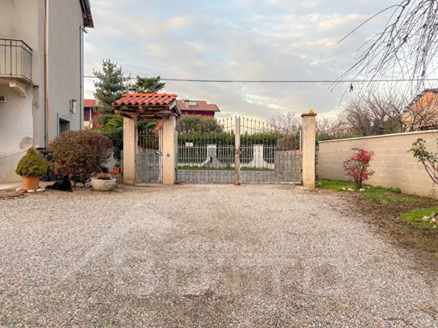 Immagine 33 di Casa indipendente in vendita  in via lanca n 14 oleggio a Oleggio