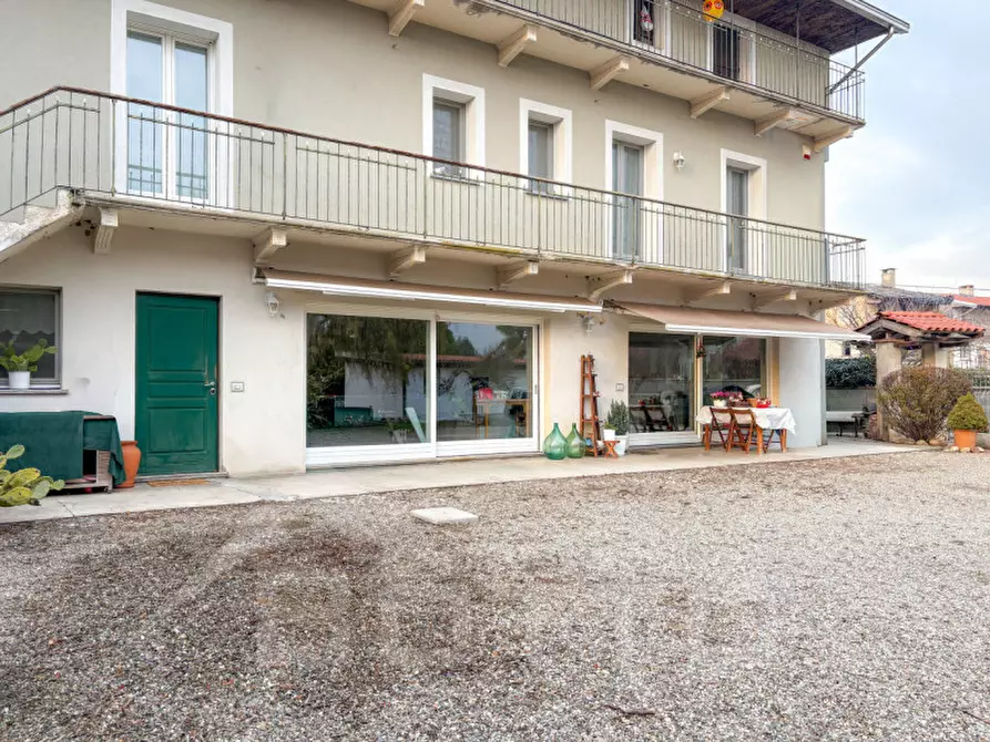 Immagine 40 di Casa indipendente in vendita  in via lanca n 14 oleggio a Oleggio