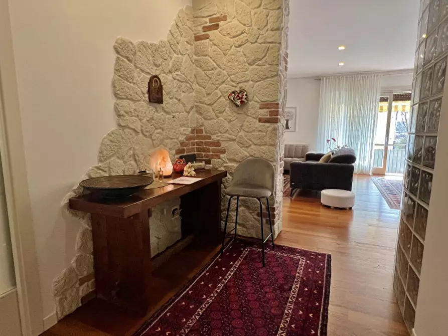 Immagine 5 di Appartamento in vendita  in Via Gamba a Vicenza