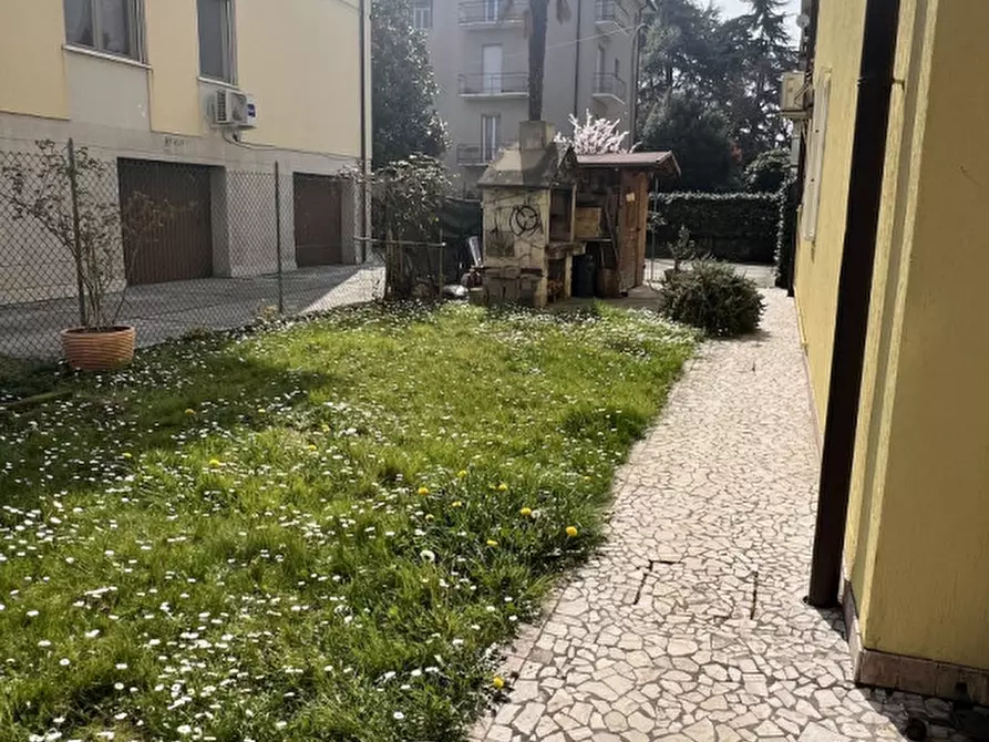 Immagine 24 di Appartamento in vendita  in Via Gamba a Vicenza