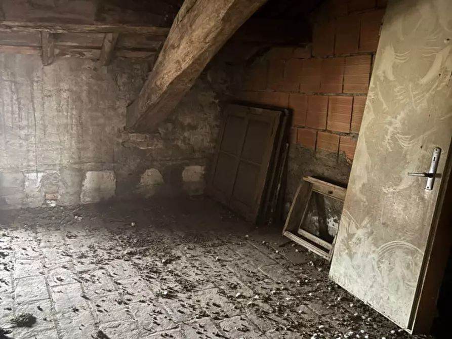 Immagine 5 di Rustico / casale in vendita  in Via Alessandro Volta a Manerbio