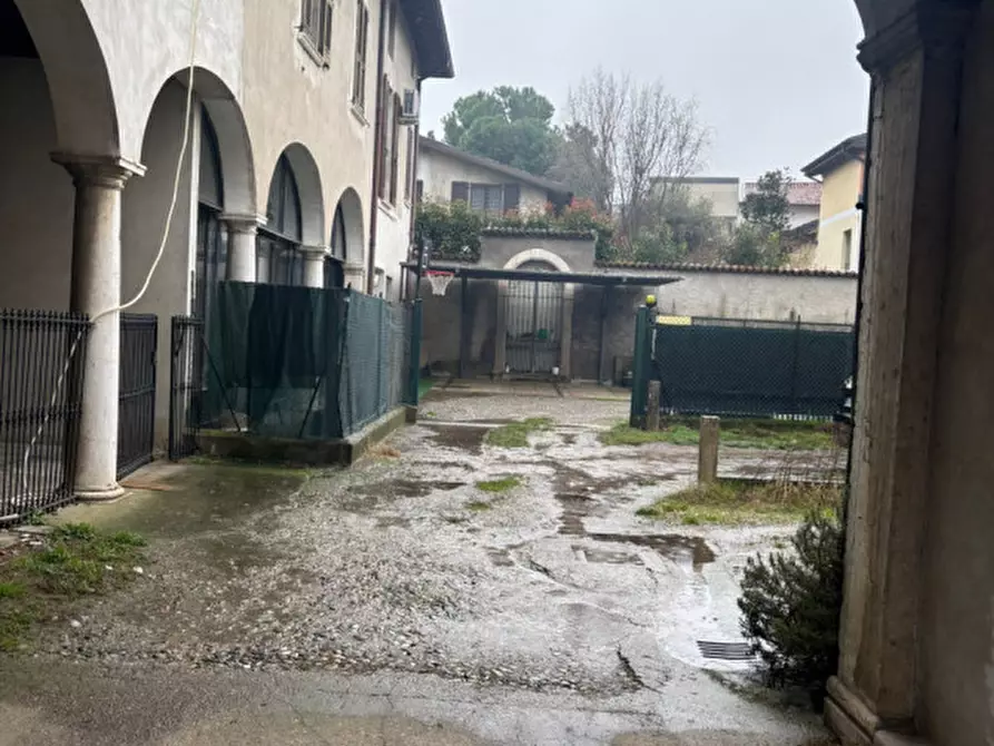 Immagine 6 di Rustico / casale in vendita  in Via Alessandro Volta a Manerbio