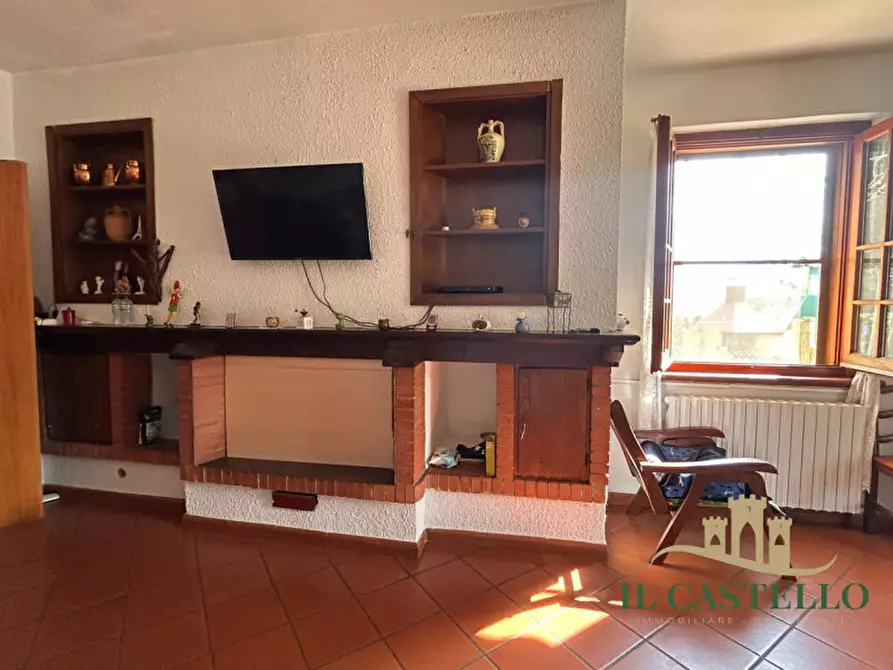 Immagine 3 di Villetta a schiera in vendita  a Castiglione Del Lago