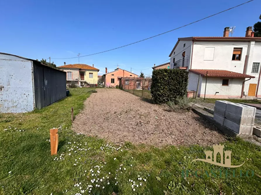 Immagine 16 di Villetta a schiera in vendita  a Castiglione Del Lago