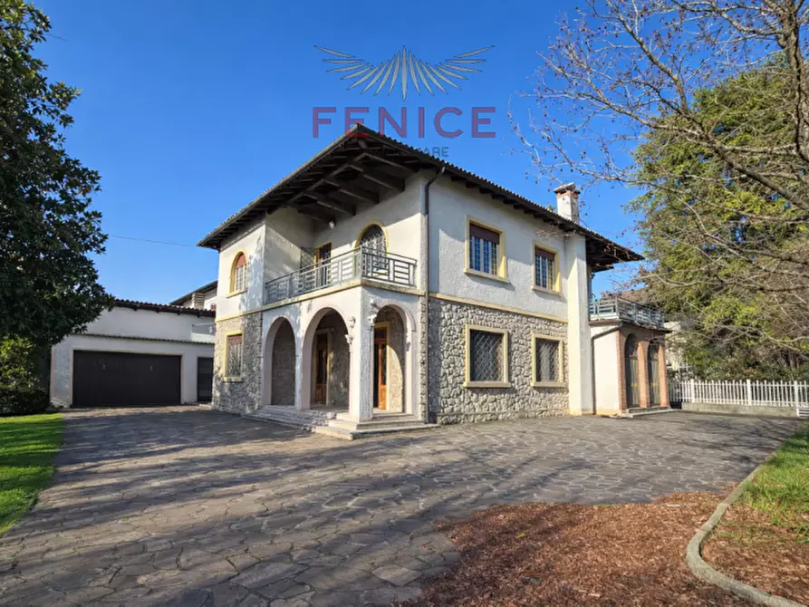 Immagine 1 di Casa indipendente in vendita  in Via Alessandro Zanini a Cornuda