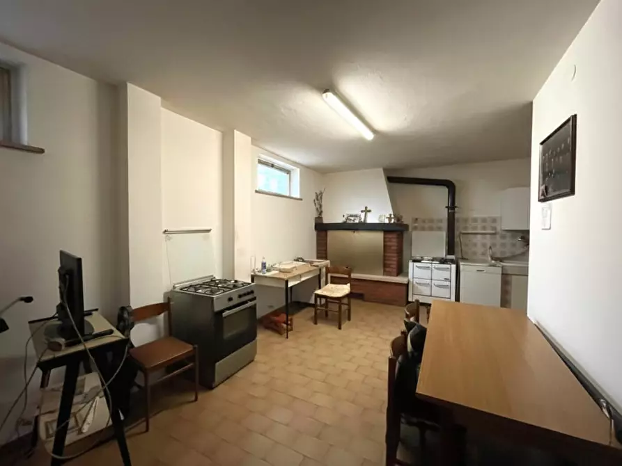 Immagine 26 di Villa in vendita  a Valeggio Sul Mincio