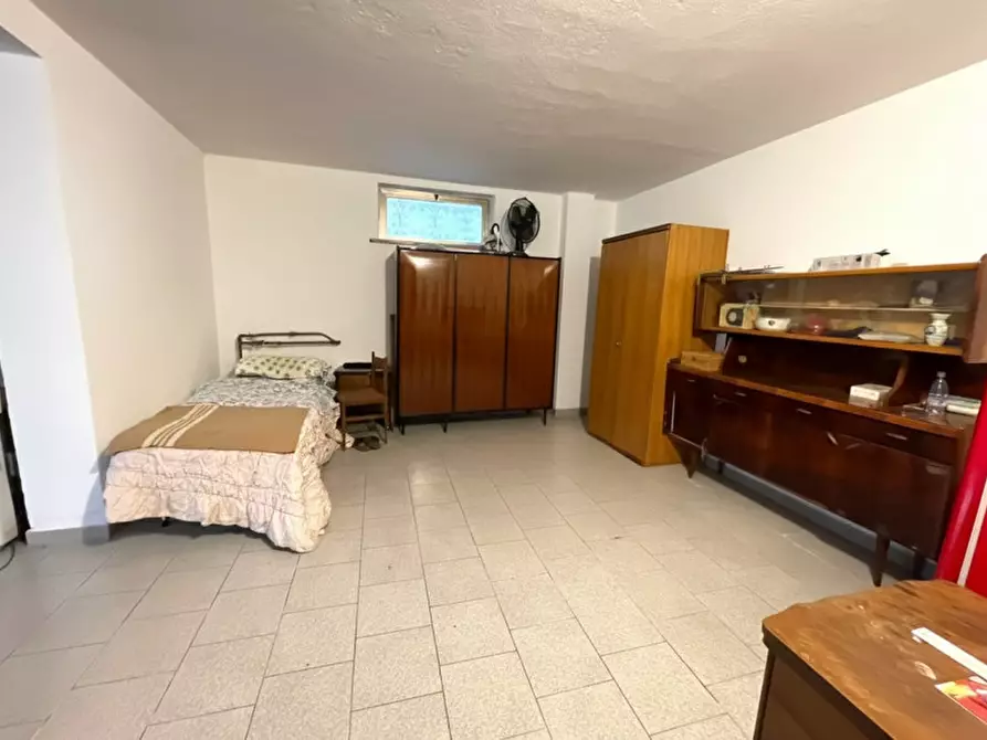 Immagine 27 di Villa in vendita  a Valeggio Sul Mincio