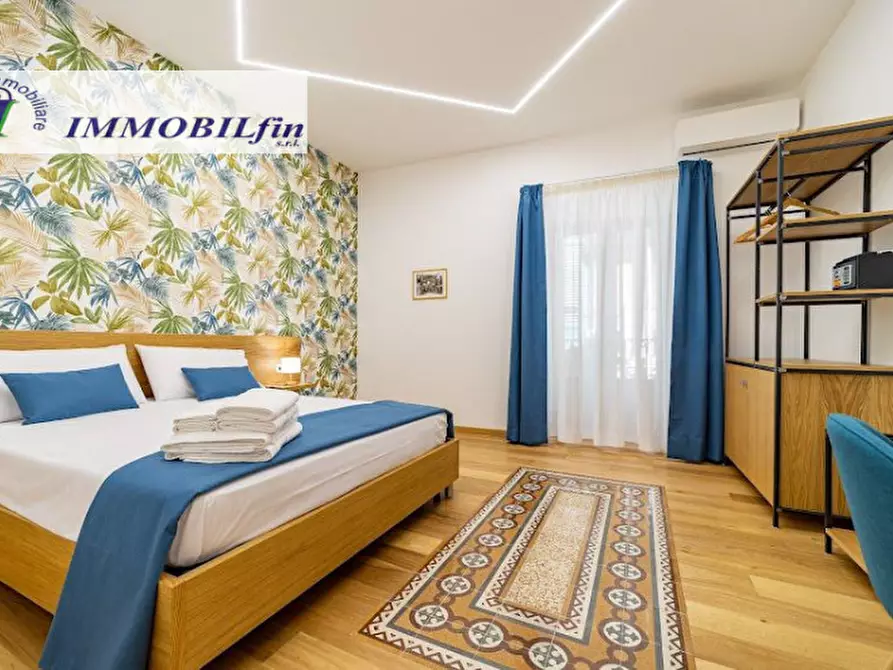 Immagine 1 di Bed & Breakfast in vendita  in Via Bara All'Olivella a Palermo