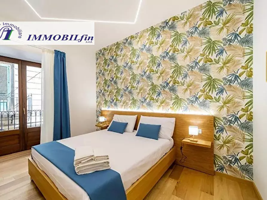 Immagine 8 di Bed & Breakfast in vendita  in Via Bara All'Olivella a Palermo