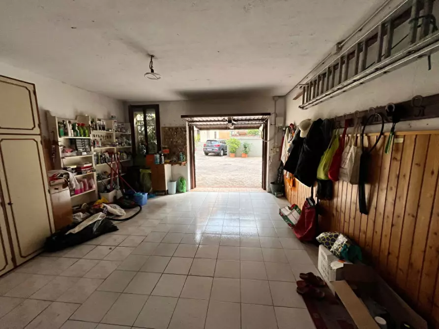 Immagine 29 di Appartamento in vendita  in Viale Gian Giorgio Trissino 65 a Vicenza