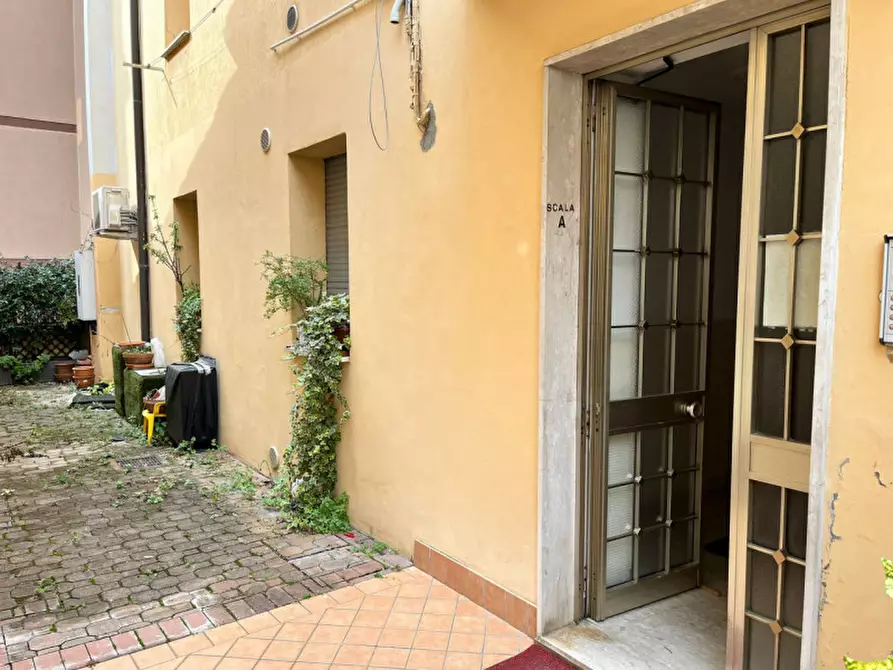 Immagine 32 di Appartamento in vendita  in Viale Gian Giorgio Trissino 65 a Vicenza
