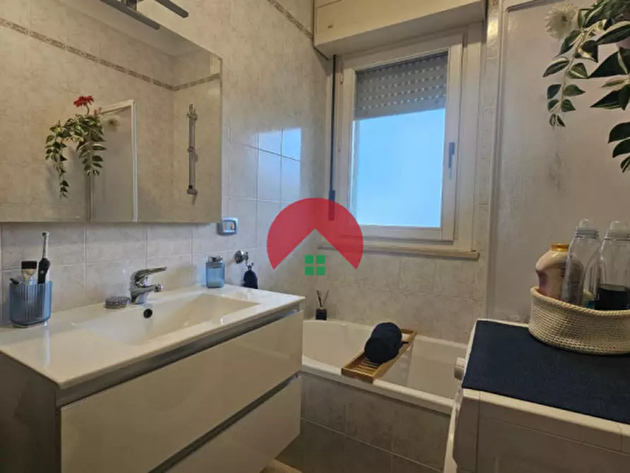 Immagine 14 di Appartamento in vendita  in Via Dante Alighieri a Matera