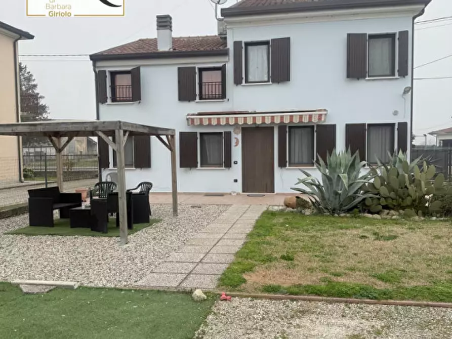 Immagine 18 di Casa indipendente in vendita  a Castelbaldo