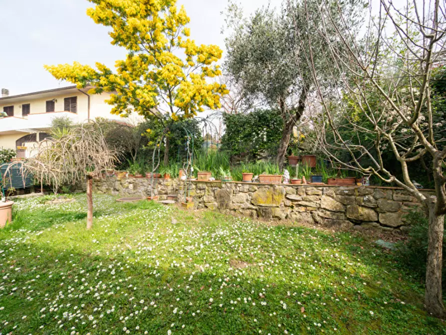 Immagine 1 di Villetta a schiera in vendita  in Via Placido Rizzotto a Pontassieve