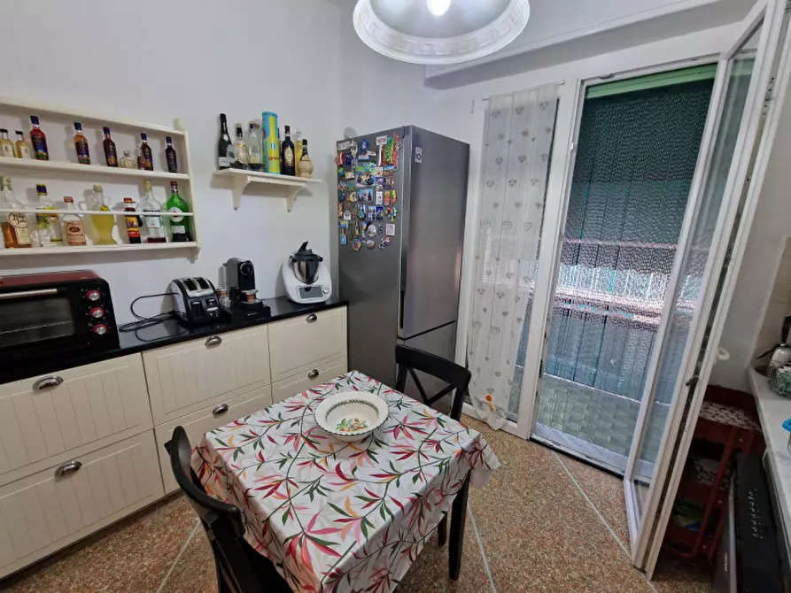 Immagine 3 di Appartamento in vendita  in Via Cereghetta a Rapallo
