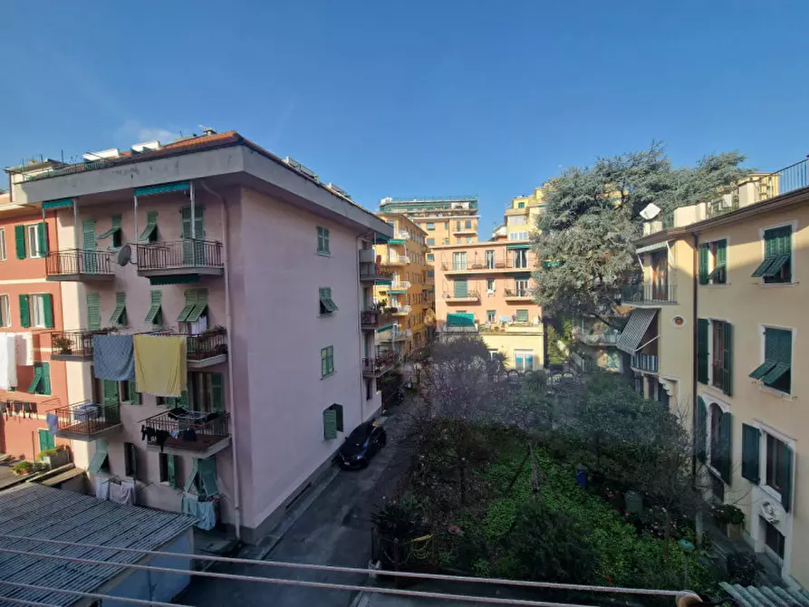 Immagine 12 di Appartamento in vendita  in Via Cereghetta a Rapallo